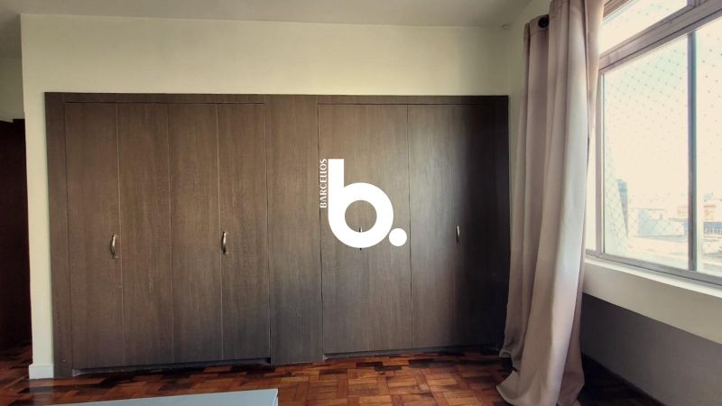Apartamento 2 Dormitórios com 98m² no Centro Histórico