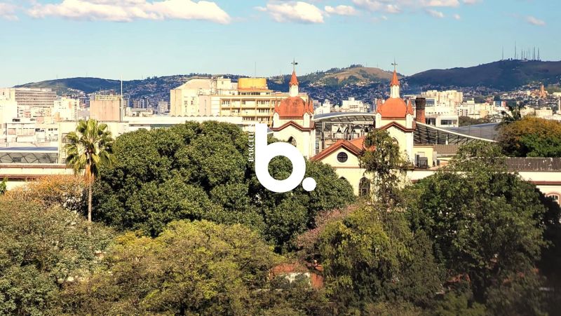 Apartamento 2 Dormitórios com 98m² no Centro Histórico