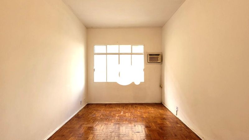 Apartamento 1 Dormitório à Venda no Centro de Porto Alegre | 40m²