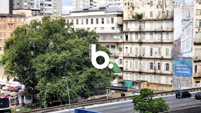 Apartamento 1 Dormitório à Venda no Centro de Porto Alegre | 40m²