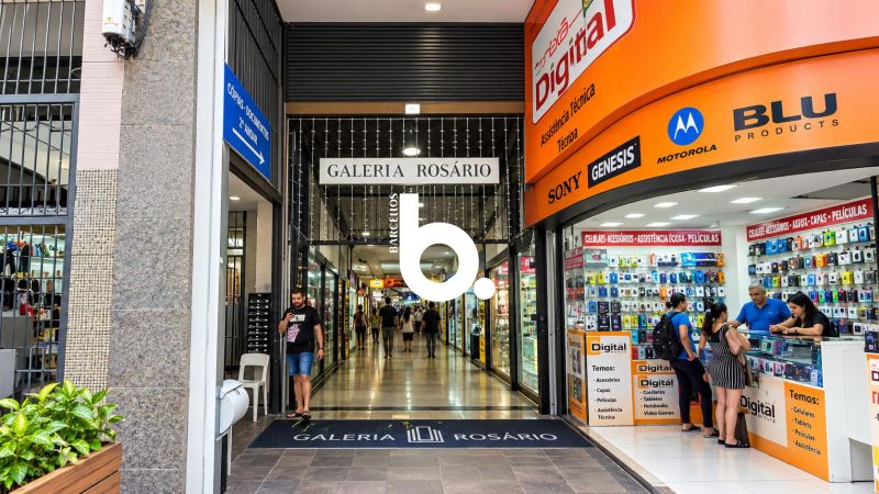 Sala Comercial 23m² com Banheiro Privativo na Galeria do Rosário