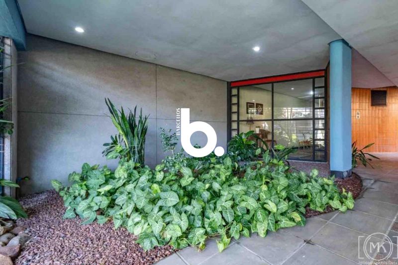 Cobertura Triplex com 266m², Solarium e 2 Boxes em Petrópolis