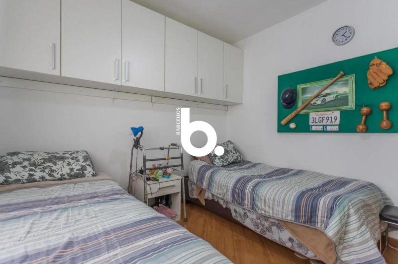 Cobertura Triplex com 266m², Solarium e 2 Boxes em Petrópolis
