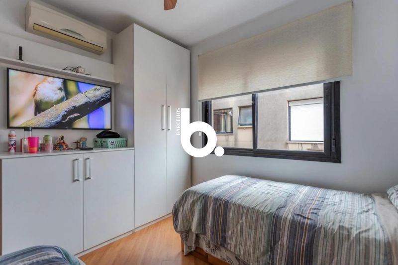 Cobertura Triplex com 266m², Solarium e 2 Boxes em Petrópolis