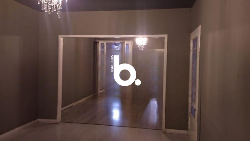 Loja com 2 banheiros e 300m² à venda no bairro Centro Historico, Porto Alegre