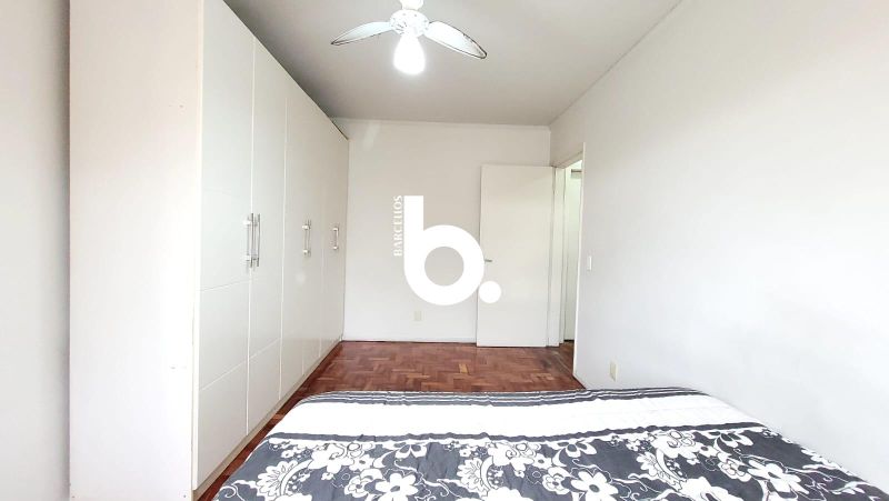 Apartamento Semimobiliado de 1 Dormitório com Sacada na Avenida Cavalhada