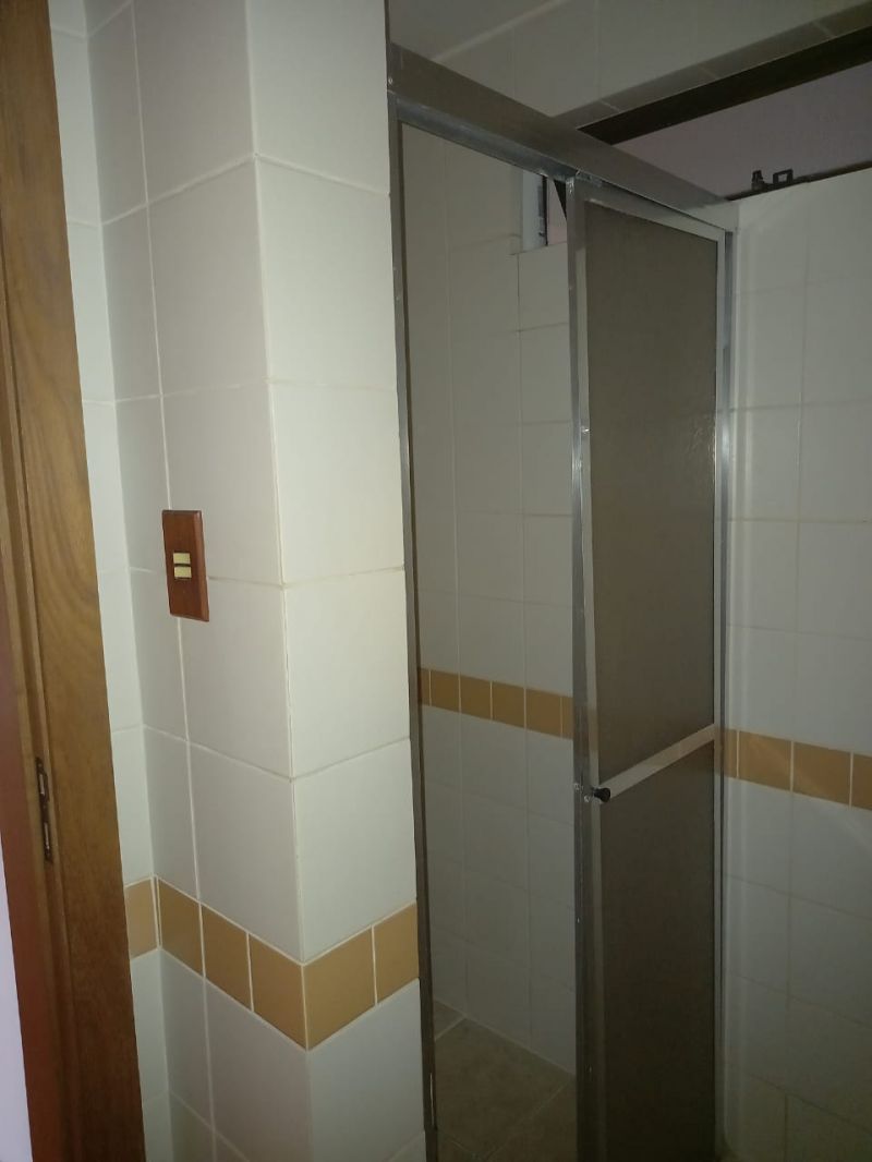 Apartamento com 1 quarto, 1 banheiro e 50m² para alugar no bairro Centro, Pelotas