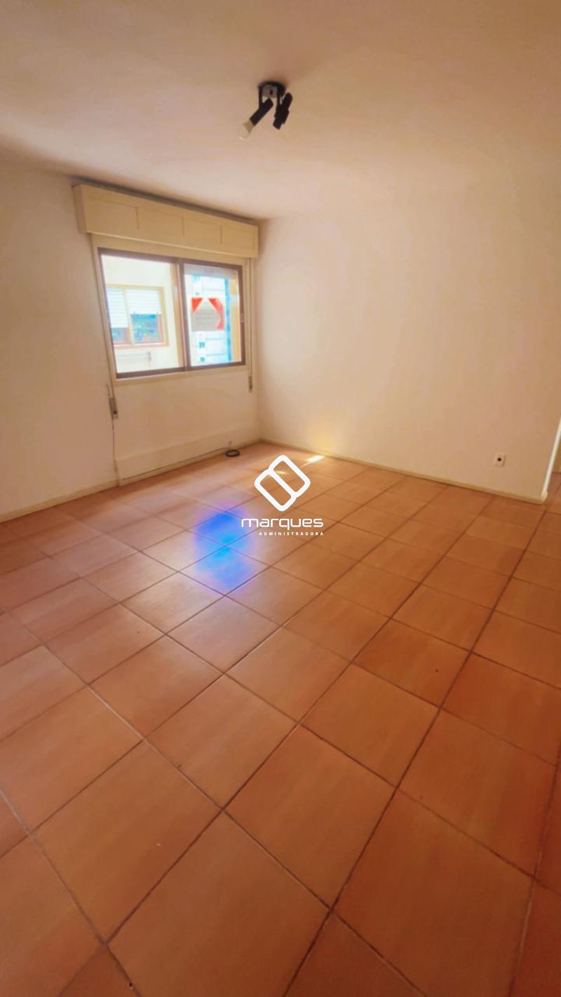 Apartamento com 2 quartos, 1 banheiro e 50m² para alugar no bairro Centro, Pelotas