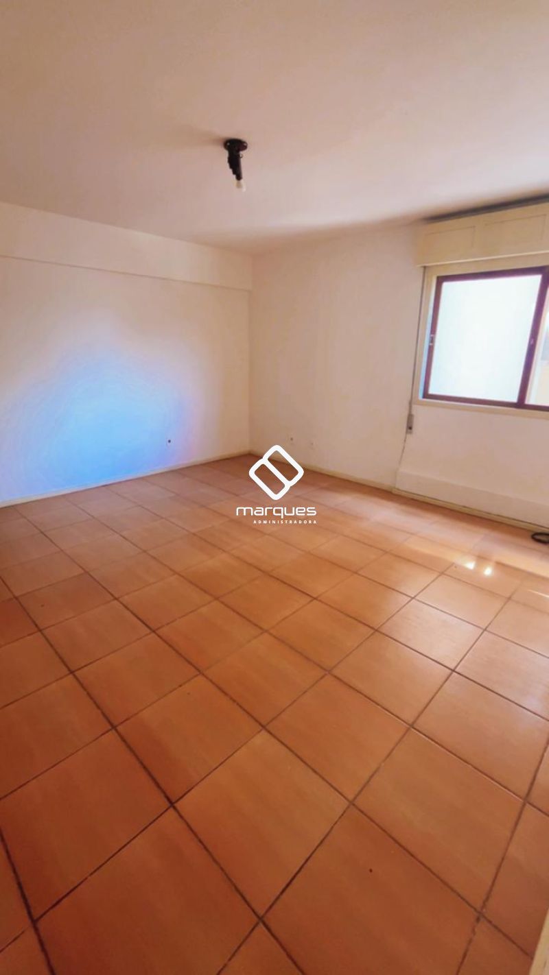 Apartamento com 2 quartos, 1 banheiro e 50m² para alugar no bairro Centro, Pelotas