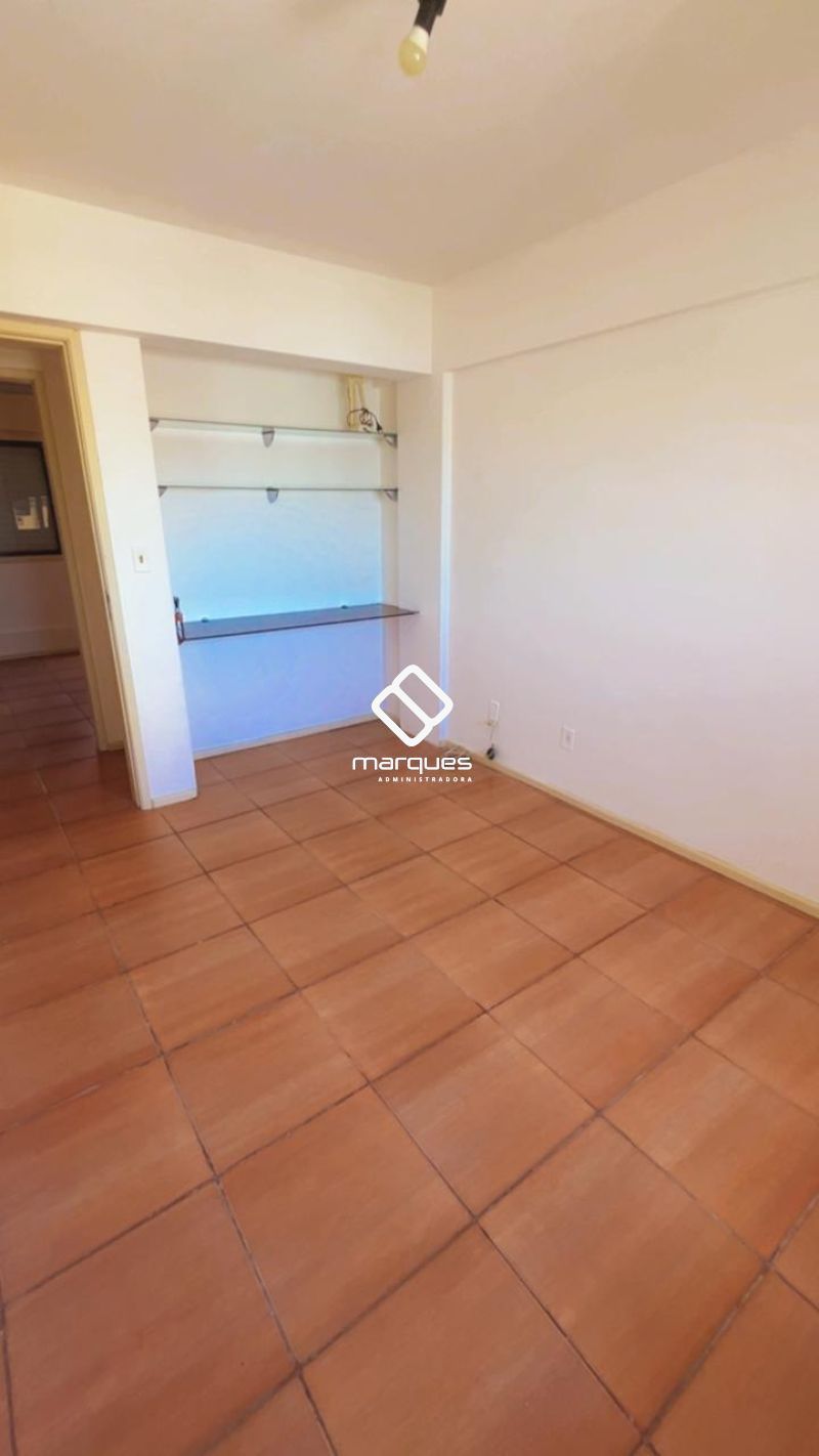 Apartamento com 2 quartos, 1 banheiro e 50m² para alugar no bairro Centro, Pelotas