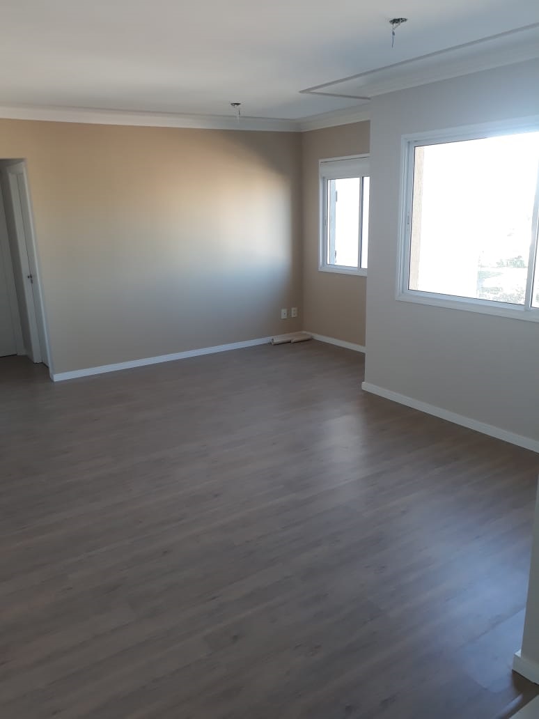Apartamento com 2 quartos e 65m² para alugar no bairro Areal, Pelotas