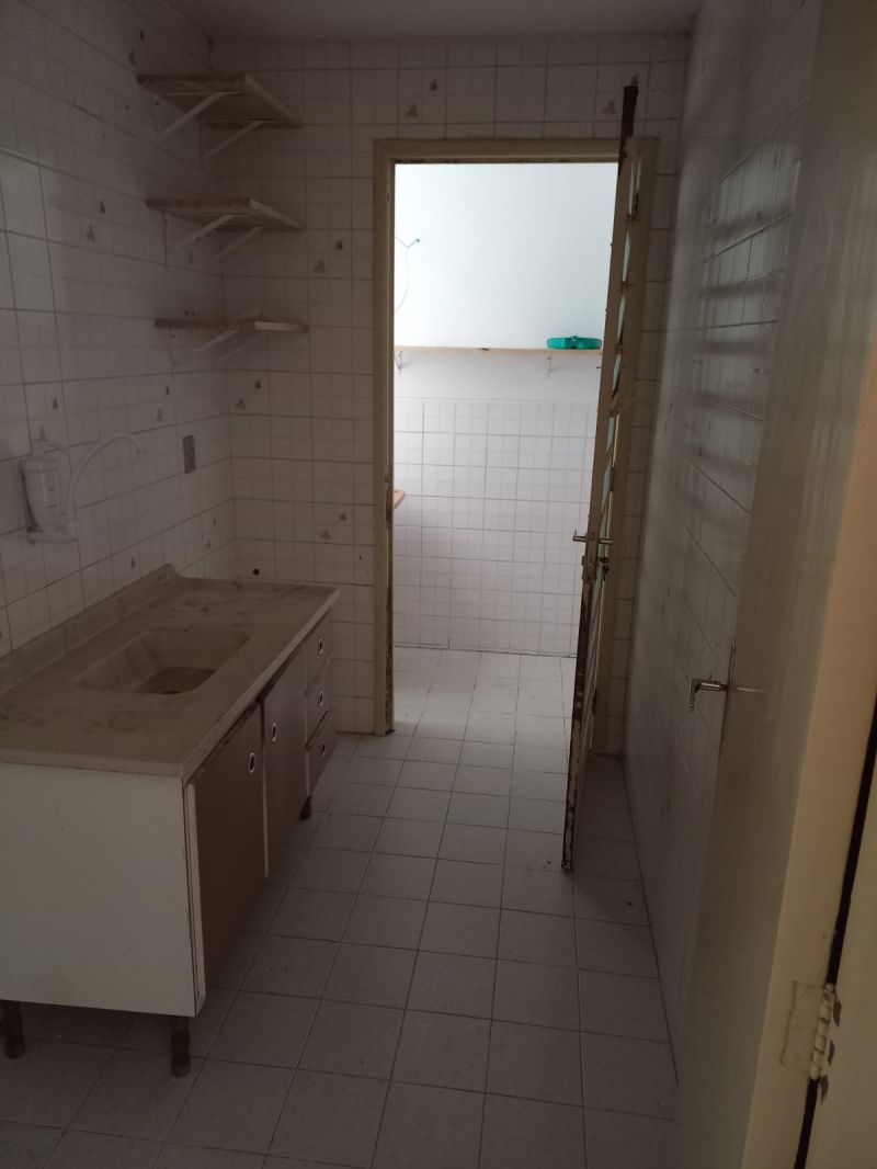 Apartamento com 1 quarto, 1 banheiro e 40m² para alugar no bairro Centro, Pelotas
