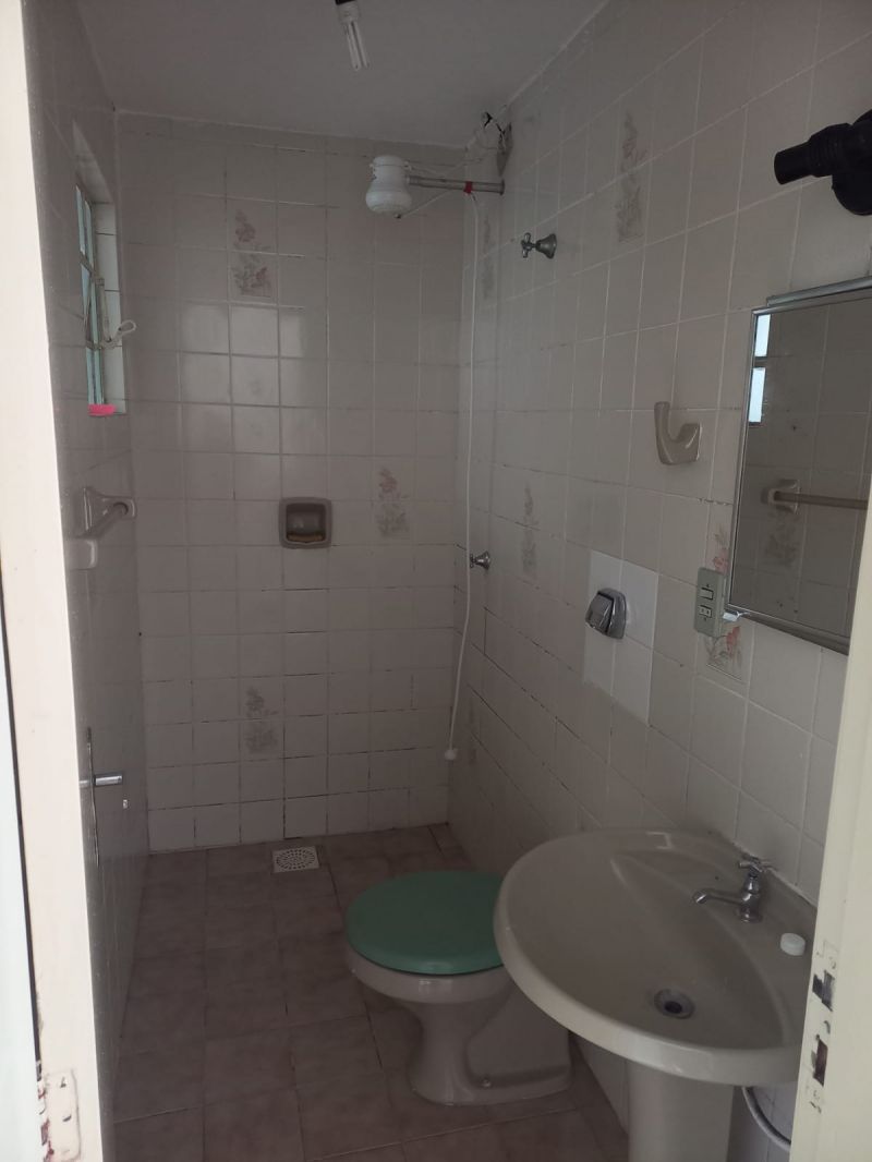 Apartamento com 1 quarto, 1 banheiro e 40m² para alugar no bairro Centro, Pelotas