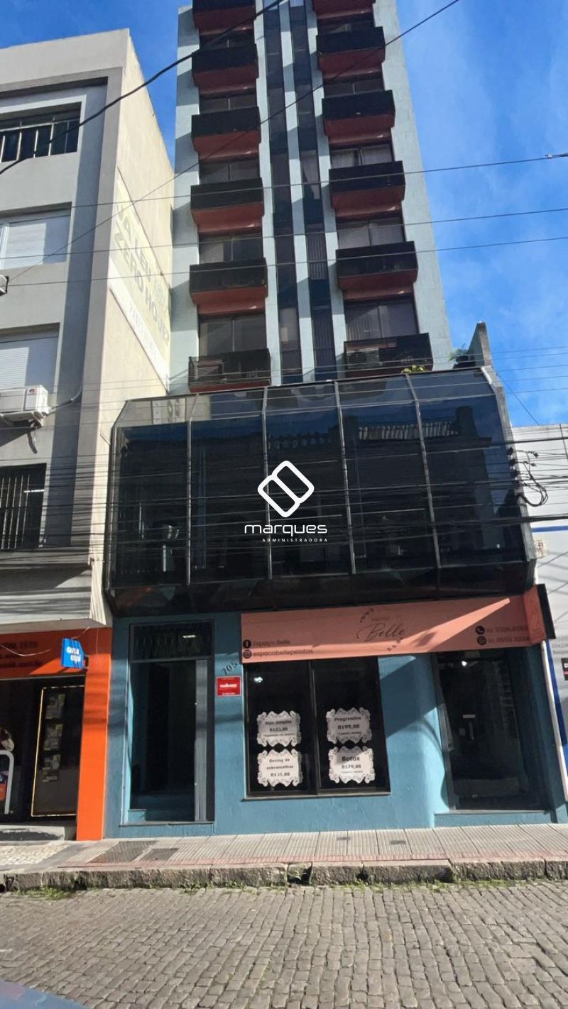Sala com 1 banheiro e 75m² para alugar no bairro Centro, Pelotas