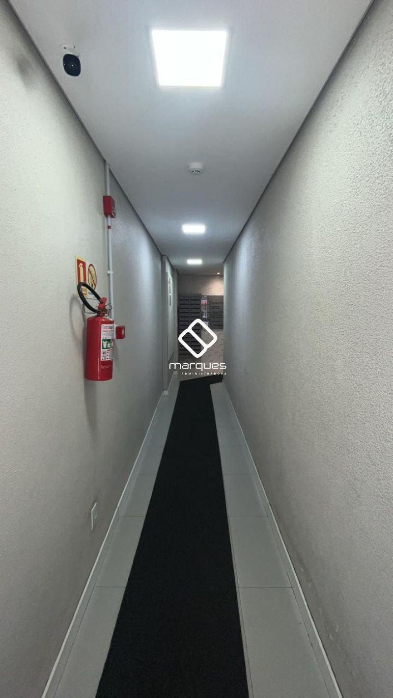 Sala com 1 banheiro e 75m² para alugar no bairro Centro, Pelotas