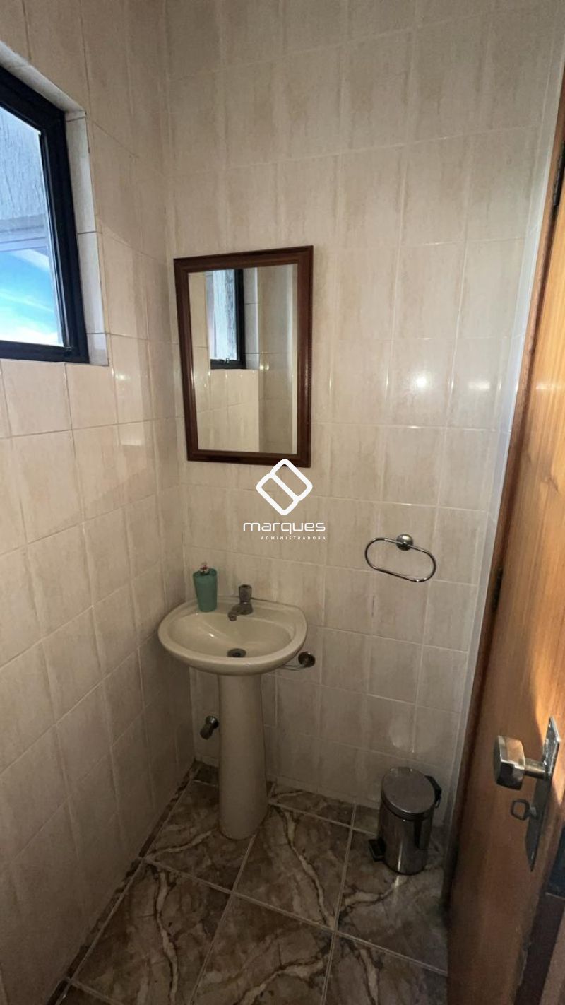 Sala com 1 banheiro e 75m² para alugar no bairro Centro, Pelotas