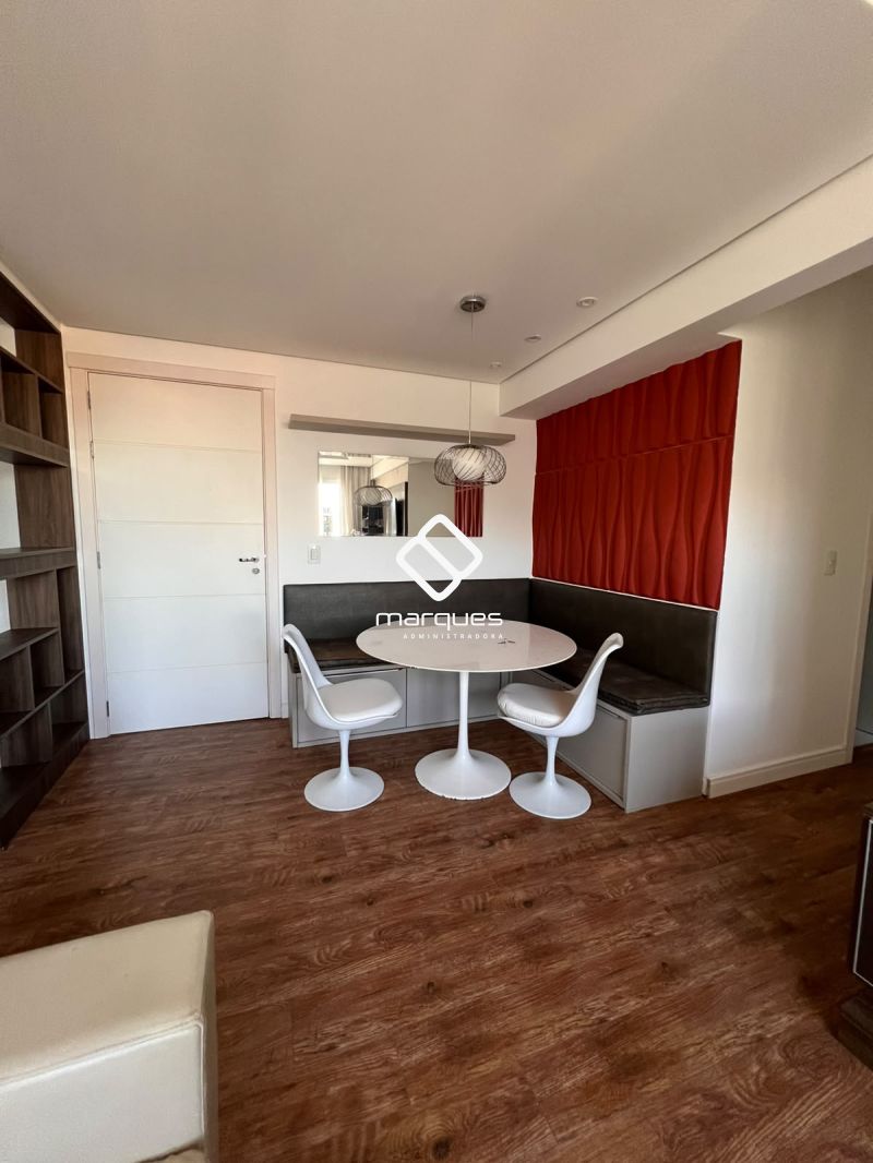 Apartamento com 2 quartos, 2 banheiros e 85m² para alugar no bairro Areal, Pelotas