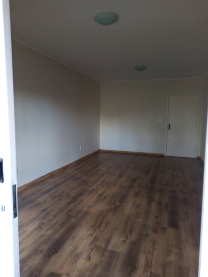 Apartamento com 2 quartos, 2 banheiros e 100m² para alugar no bairro Centro, Pelotas