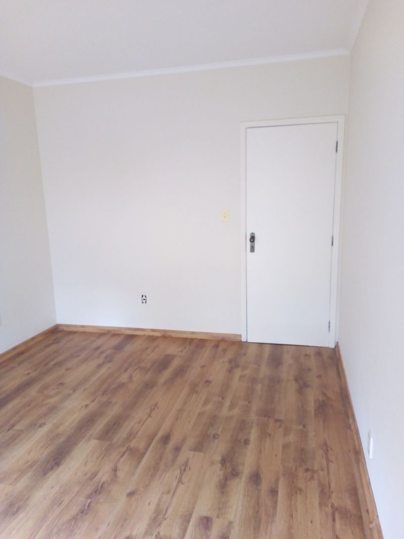 Apartamento com 2 quartos, 2 banheiros e 100m² para alugar no bairro Centro, Pelotas
