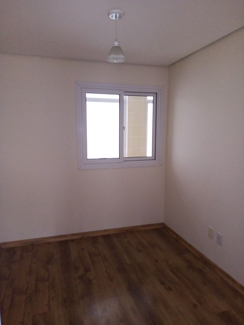 Apartamento com 2 quartos, 2 banheiros e 100m² para alugar no bairro Centro, Pelotas