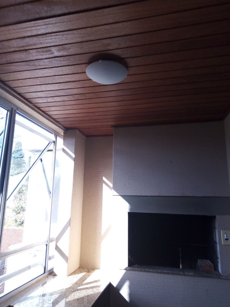 Apartamento com 2 quartos, 2 banheiros e 100m² para alugar no bairro Centro, Pelotas