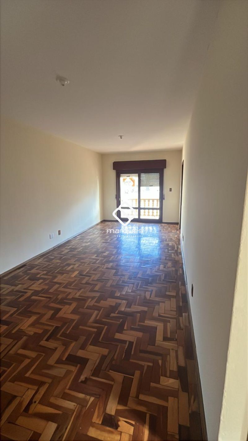 Apartamento com 3 quartos, 2 banheiros e 100m² para alugar no bairro Centro, Pelotas