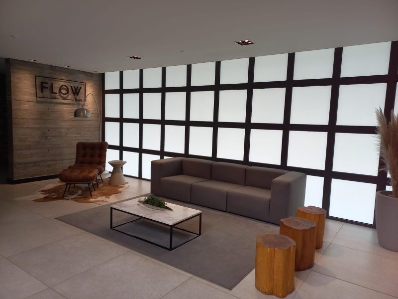 Apartamento com 1 quarto, 1 banheiro e 60m² para alugar no bairro Laranjal, Pelotas