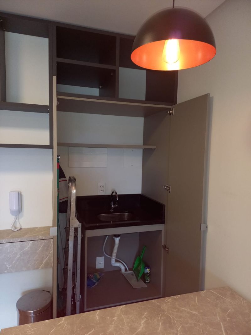 Apartamento com 1 quarto, 1 banheiro e 60m² para alugar no bairro Laranjal, Pelotas