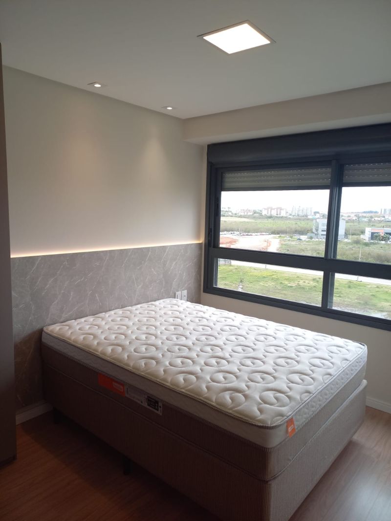Apartamento com 1 quarto, 1 banheiro e 60m² para alugar no bairro Laranjal, Pelotas