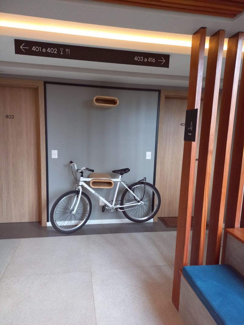 Apartamento com 1 quarto, 1 banheiro e 60m² para alugar no bairro Laranjal, Pelotas