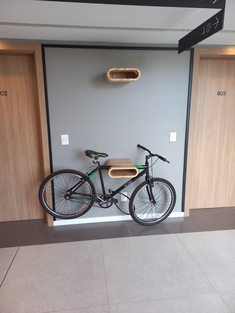 Apartamento com 1 quarto, 1 banheiro e 60m² para alugar no bairro Laranjal, Pelotas