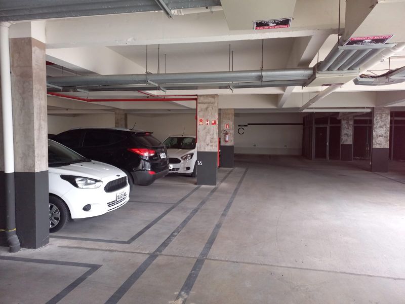 Apartamento com 1 quarto, 1 banheiro e 60m² para alugar no bairro Laranjal, Pelotas