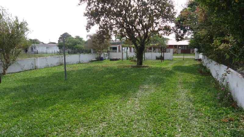 Casa com 2 quartos, 1 banheiro e 143m² à venda no bairro Laranjal, Pelotas