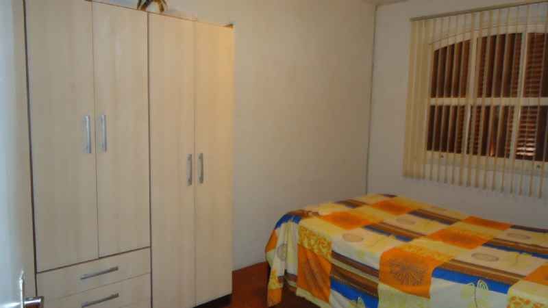 Casa com 2 quartos, 1 banheiro e 143m² à venda no bairro Laranjal, Pelotas