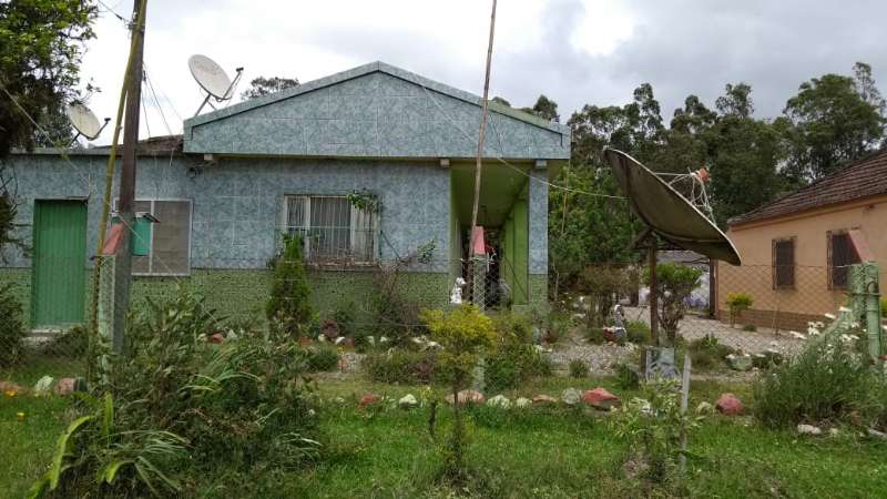 Sítio com 3 quartos, 1 banheiro e 200m² à venda no bairro Fragata, Pelotas
