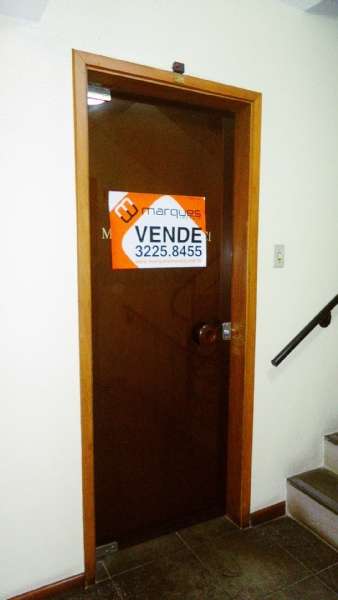 Sala com 62m² à venda no bairro Centro, Pelotas
