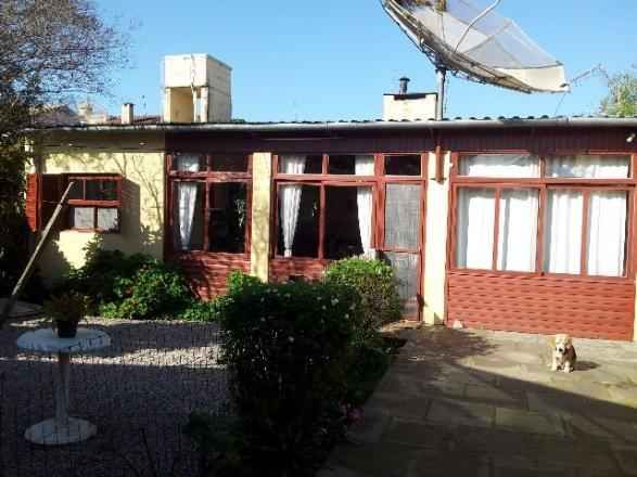 Casa com 4 quartos, 1 banheiro e 174m² à venda no bairro Laranjal, Pelotas