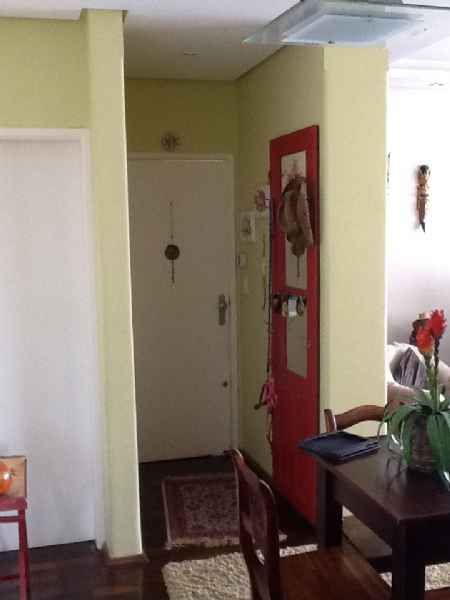 Apartamento com 3 quartos, 1 banheiro e 121m² à venda no bairro Centro, Pelotas