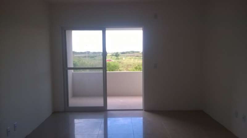 Apartamento com 3 quartos, 1 banheiro e 116m² à venda no bairro Laranjal, Pelotas