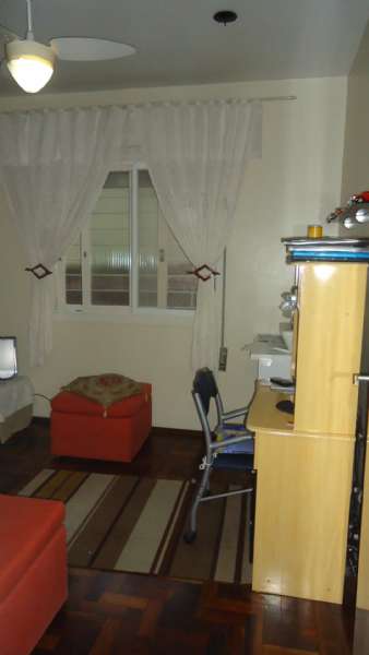 Apartamento com 2 quartos, 1 banheiro e 76m² à venda no bairro Centro, Pelotas