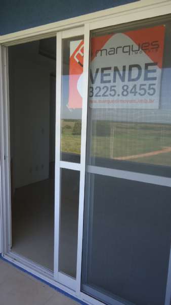 Apartamento com 3 quartos, 1 banheiro e 116m² à venda no bairro Laranjal, Pelotas