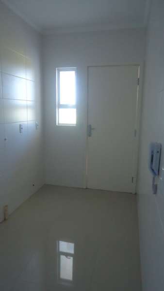 Apartamento com 3 quartos, 1 banheiro e 116m² à venda no bairro Laranjal, Pelotas