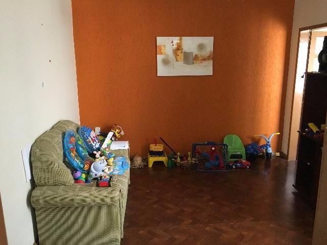Casa com 4 quartos, 2 banheiros e 211m² à venda no bairro Cohab Tablada, Pelotas