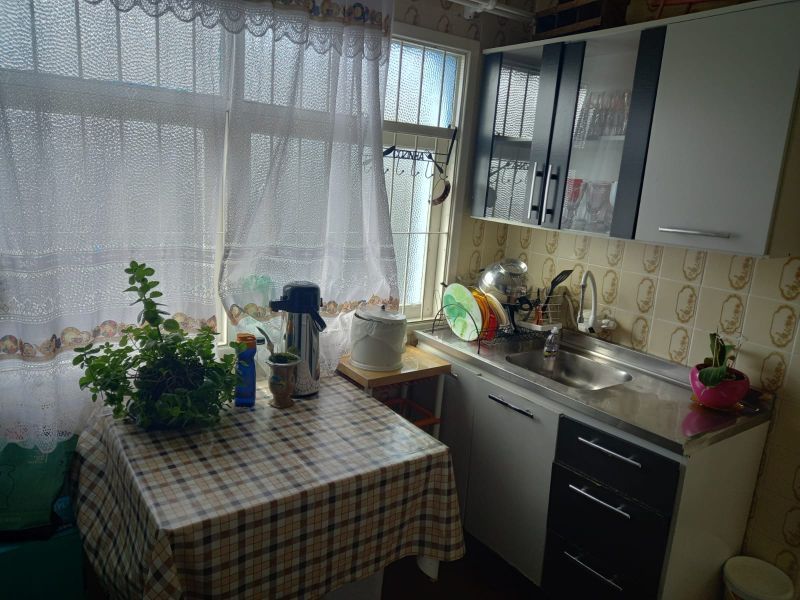 Apartamento com 2 quartos, 1 banheiro e 62m² para alugar no bairro Centro, Pelotas