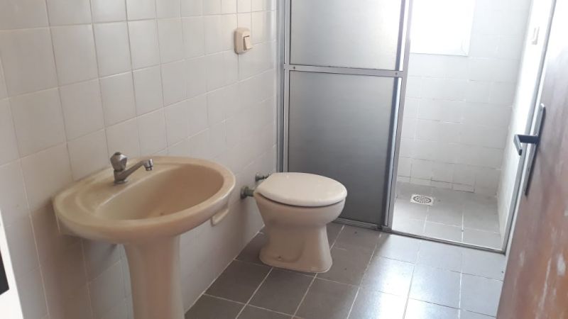 Apartamento com 2 quartos, 1 banheiro e 96m² à venda no bairro Centro, Pelotas