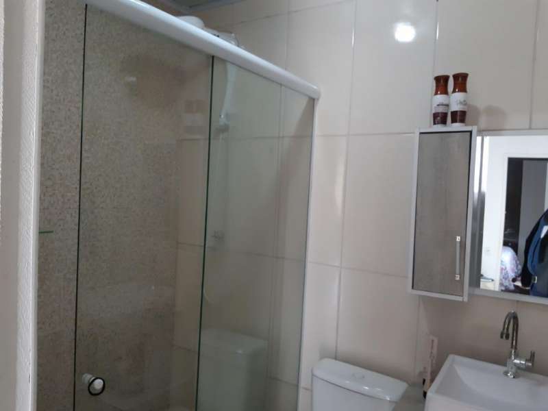 Sobrado com 3 quartos, 2 banheiros e 429m² à venda no bairro Centro, Pelotas