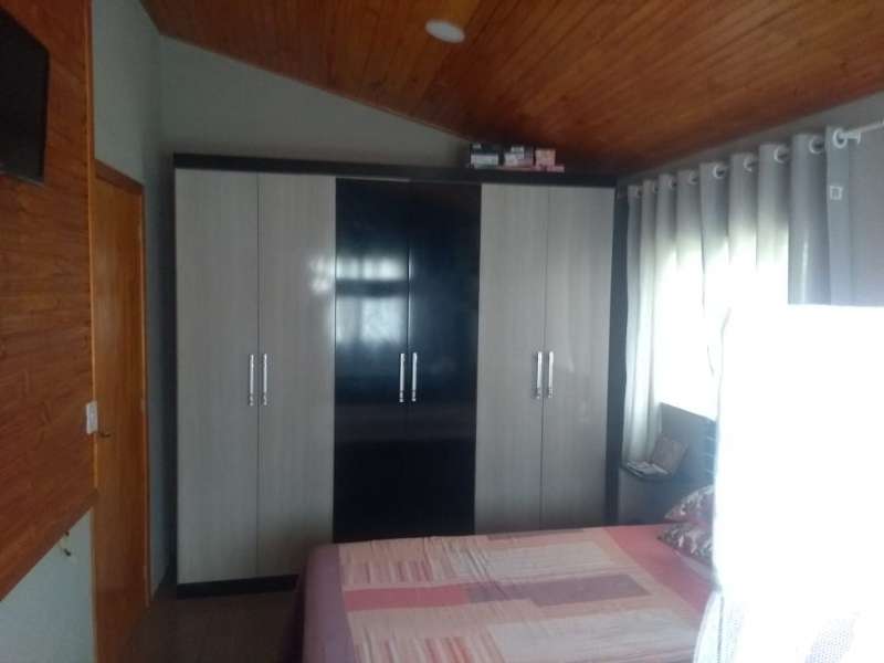 Casa Comercial com 3 quartos, 1 banheiro e 160m² à venda no bairro Sítio Floresta, Pelotas
