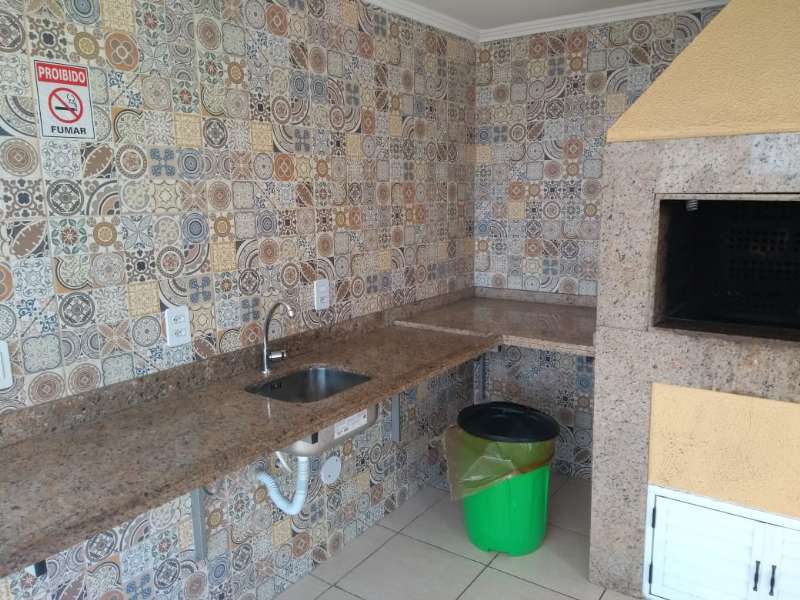 Apartamento com 2 quartos, 2 banheiros e 76m² à venda no bairro Centro, Pelotas