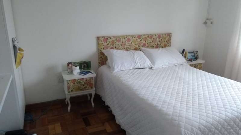 Apartamento com 3 quartos, 2 banheiros e 132m² à venda no bairro Centro, Pelotas