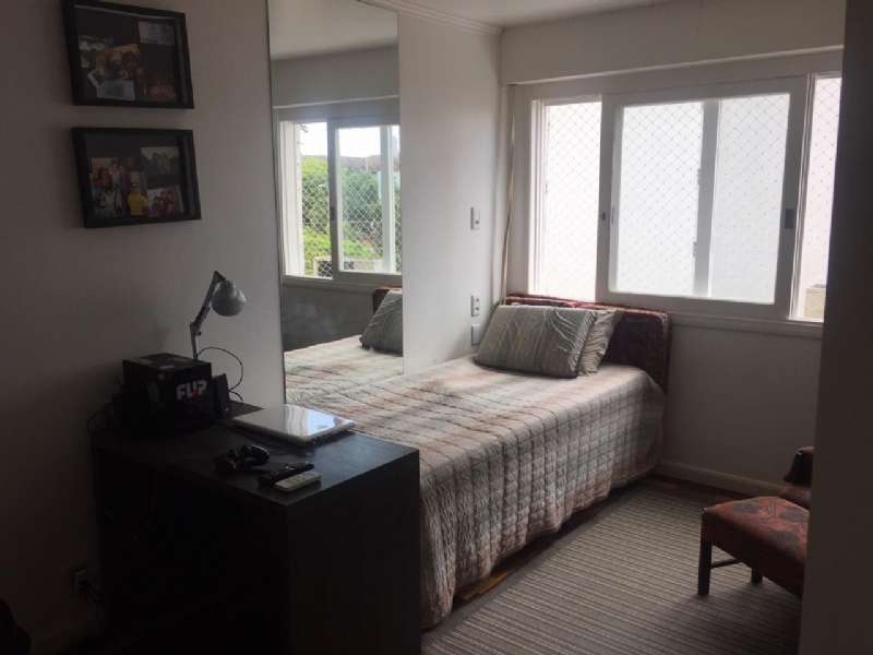 Apartamento com 3 quartos, 2 banheiros e 95m² à venda no bairro Centro, Pelotas